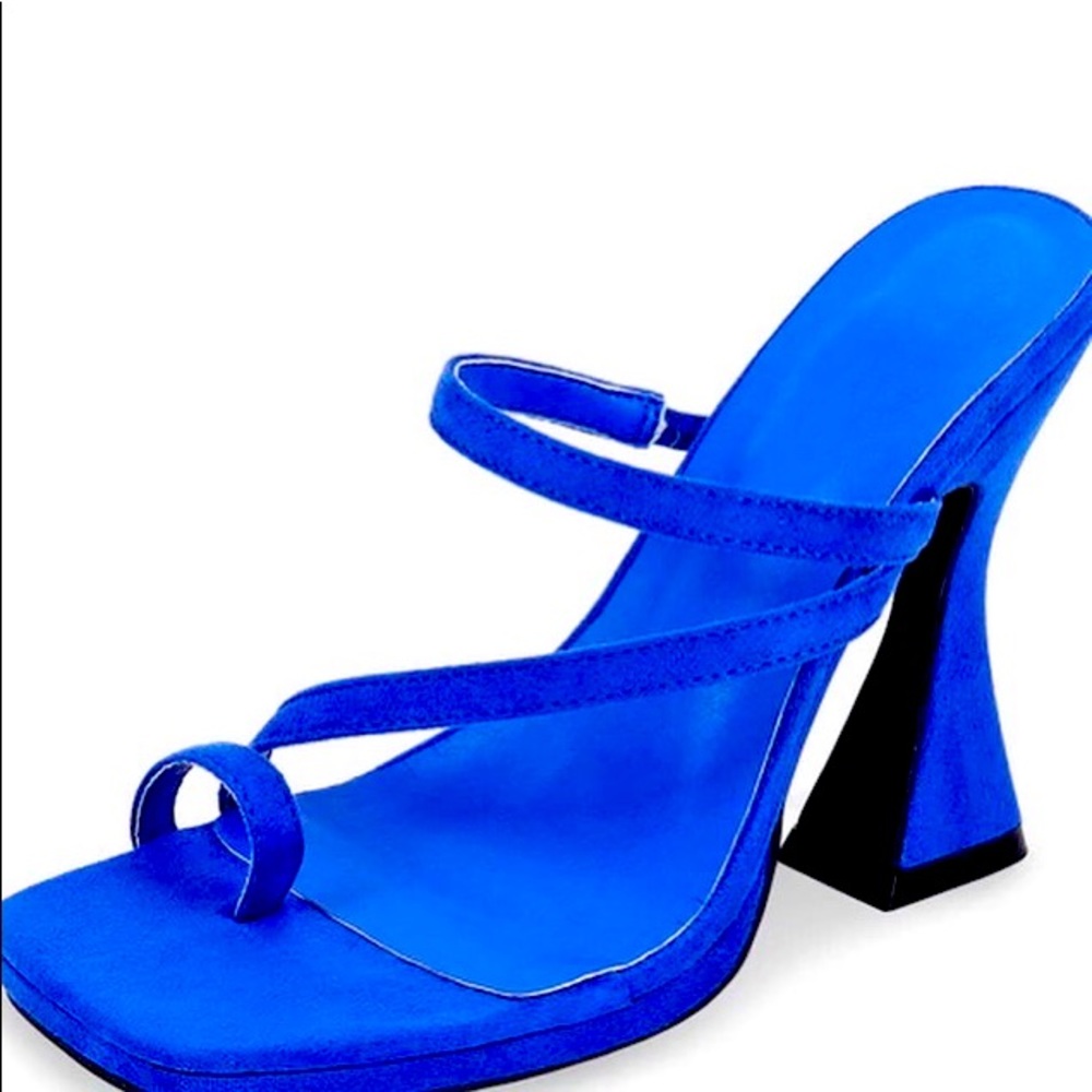 Royal Blue Single Toe Strap Triangle Heel Mule  Sandals